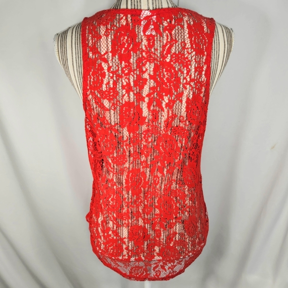 Disney Mickey Mouse Red Floral Lace Back Sleeveless Tank Top Size Medium (7-9) - Picture 4 of 9